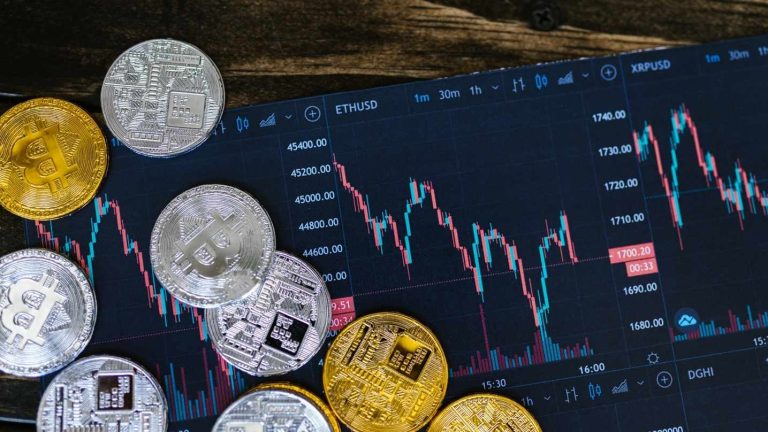 Cryptocurrency Exchange in Prague: Discover Seamless Transactions with B2Cash